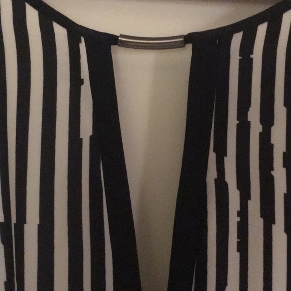 Maxi Sleeveless summer dress light weight fabric - Picture 3 of 4